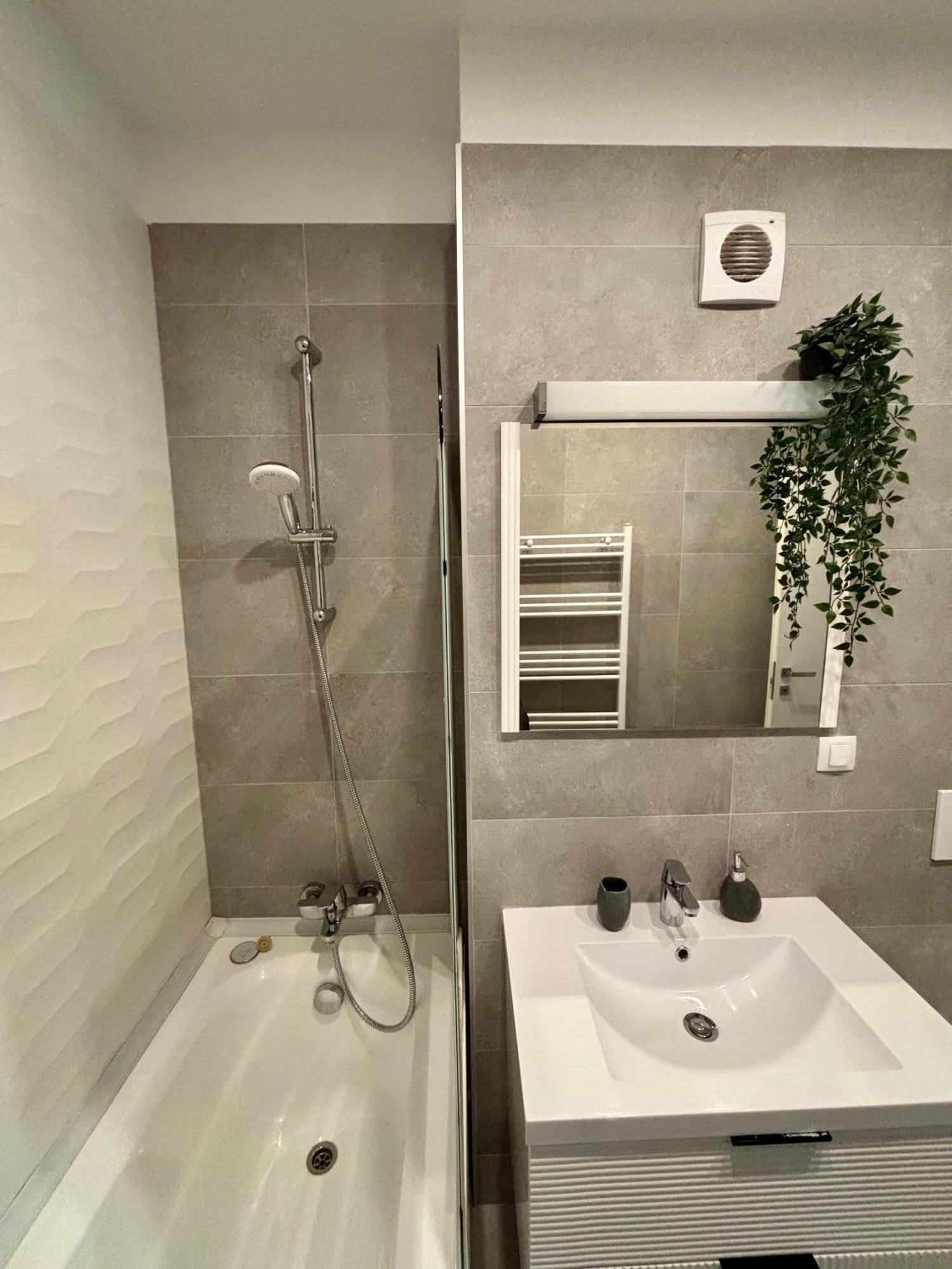 Appartamento Sunrise - Onix Pipera Bucarest